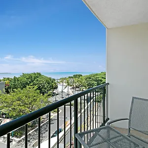 Mantra Esplanade 4*, Cairns Australia